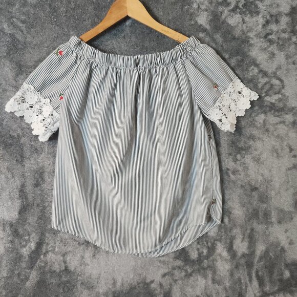 KONTROL Medium Off Shoulder Floral Embroidery STRIPE TOP Elastic Neck 3/4 Sleeve - Picture 4 of 8